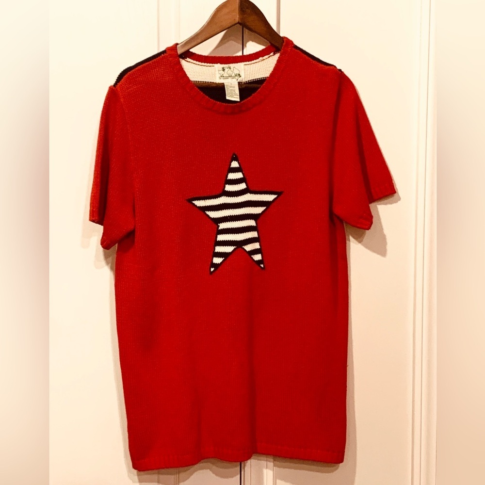 Quacker Factory Red Star vintage knit sweater